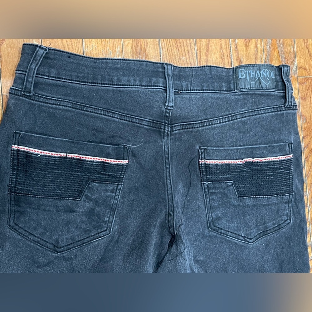 Classic Black Skinny Jeans for Men - Picture 15 of 16